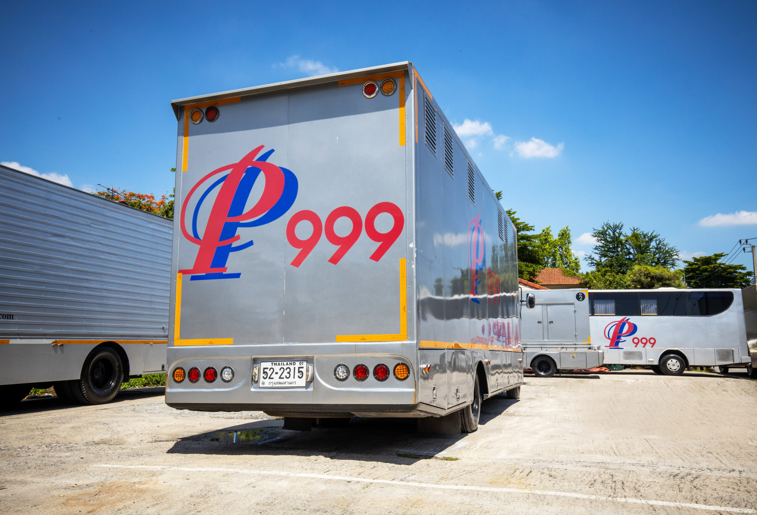 รถสุขาเคลื่อนที่ให้เช่า 97