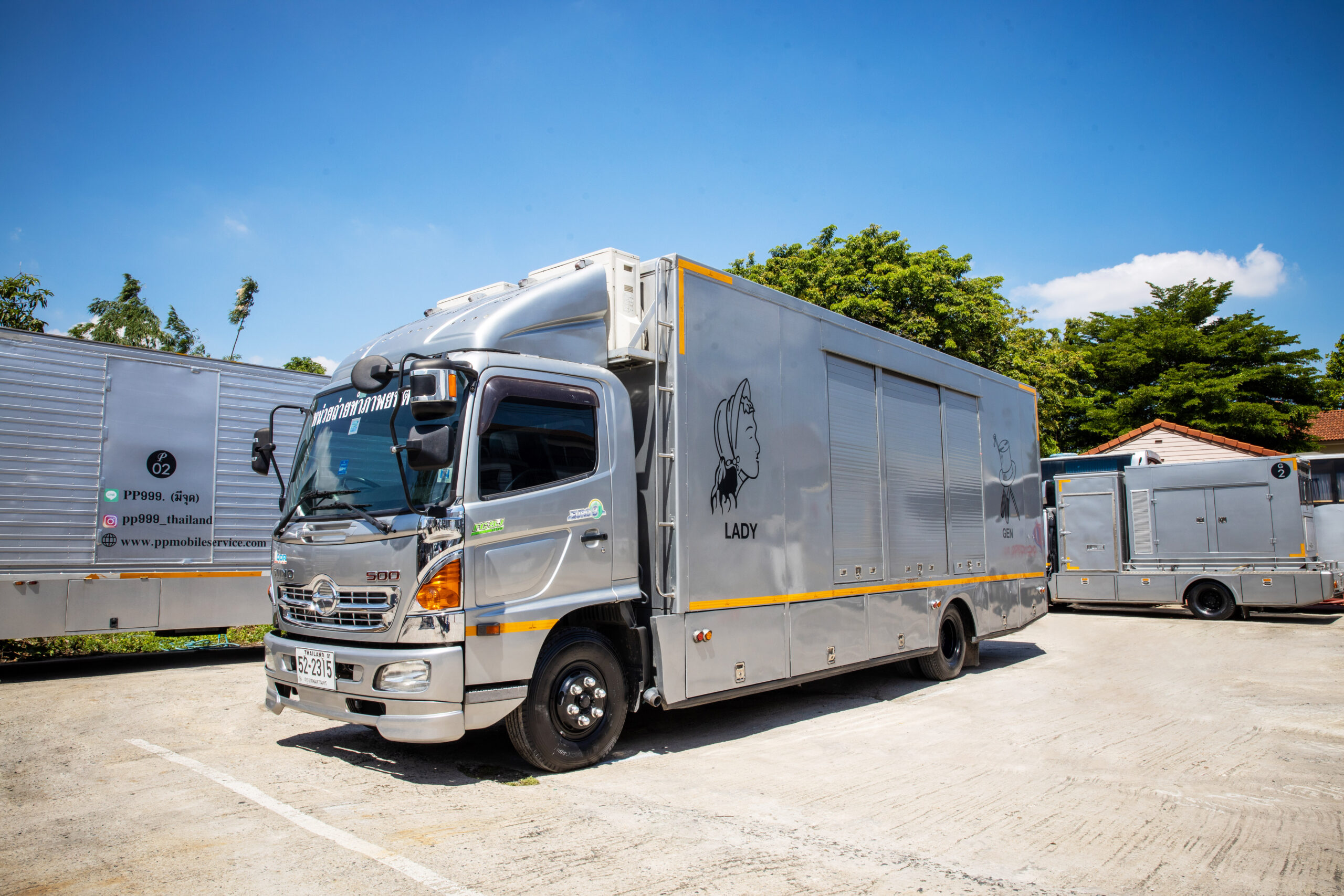 รถสุขาเคลื่อนที่ให้เช่า 53