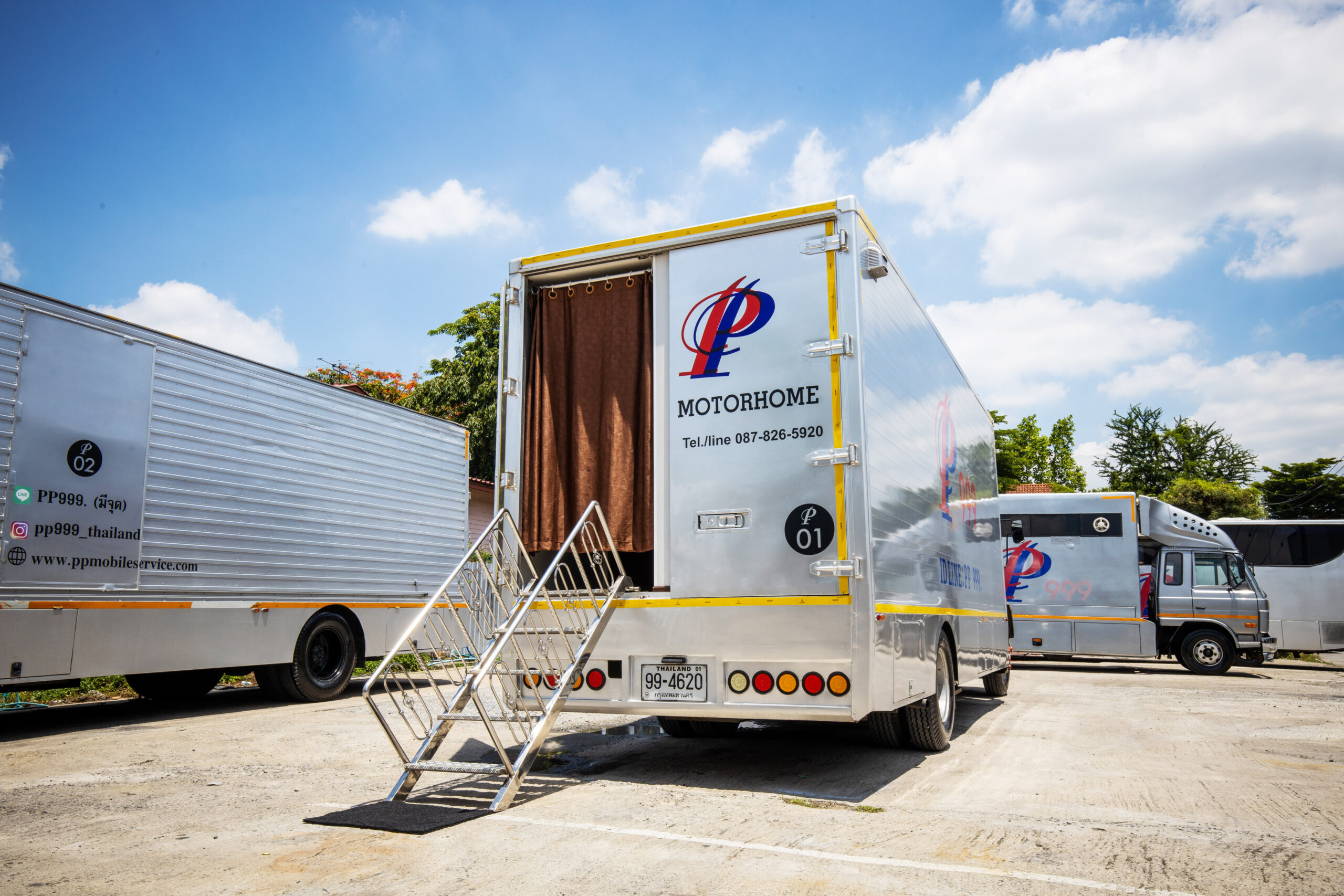 รถสุขาเคลื่อนที่ให้เช่า 36