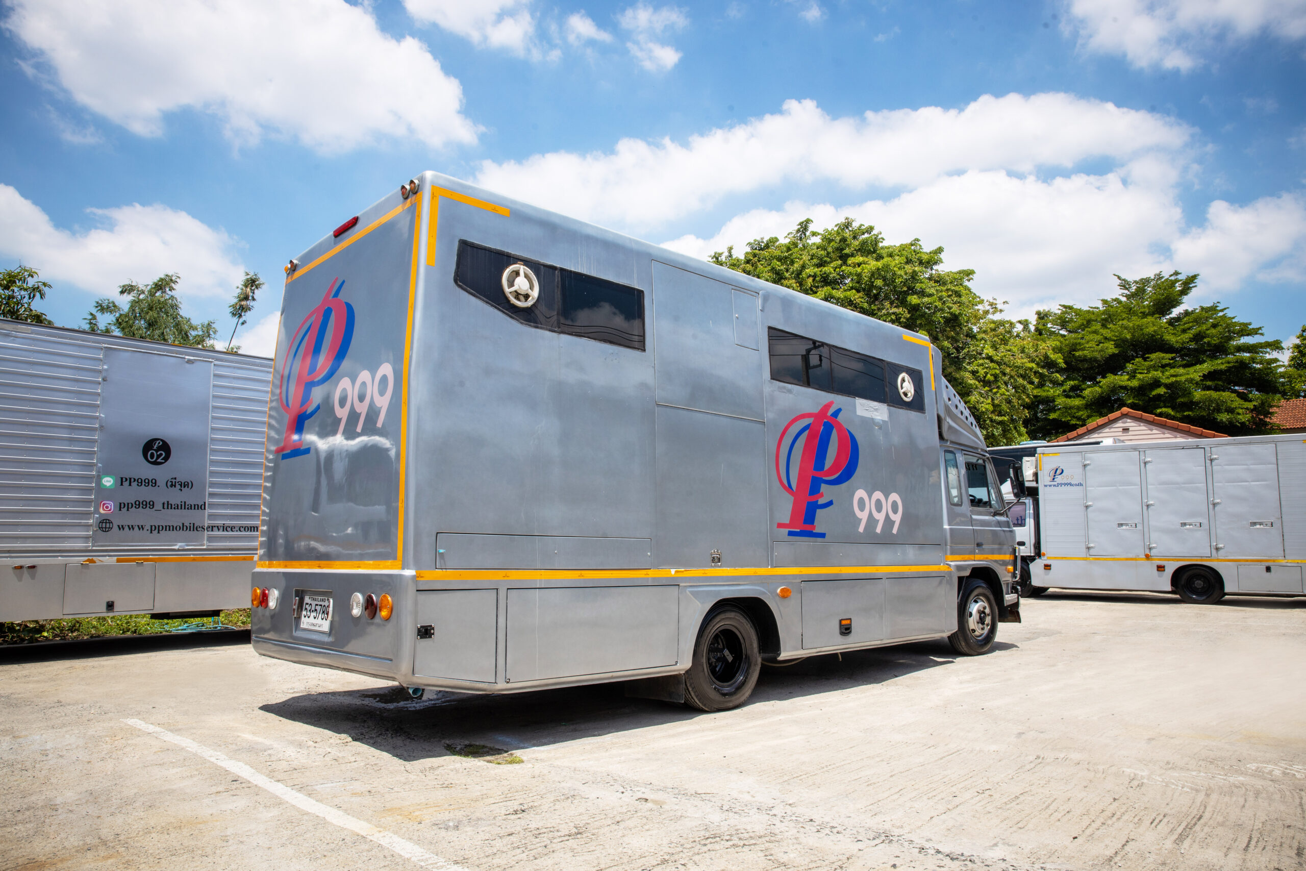 รถสุขาเคลื่อนที่ให้เช่า 73