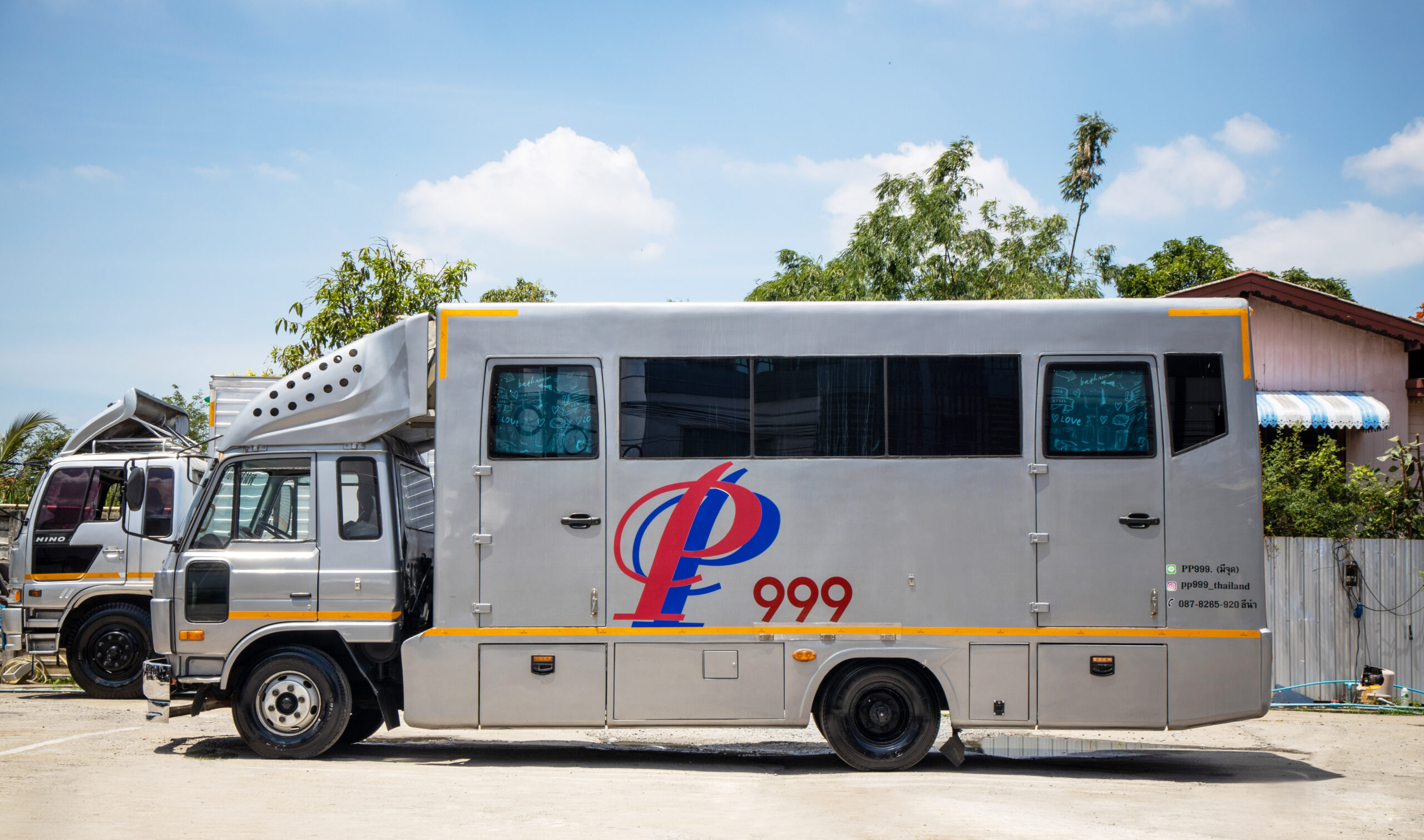 รถสุขาเคลื่อนที่ให้เช่า 65