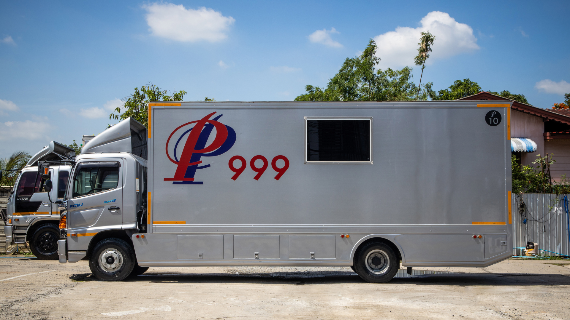 pp999-รถสุขาเคลื่อนที่ให้เช่า 29