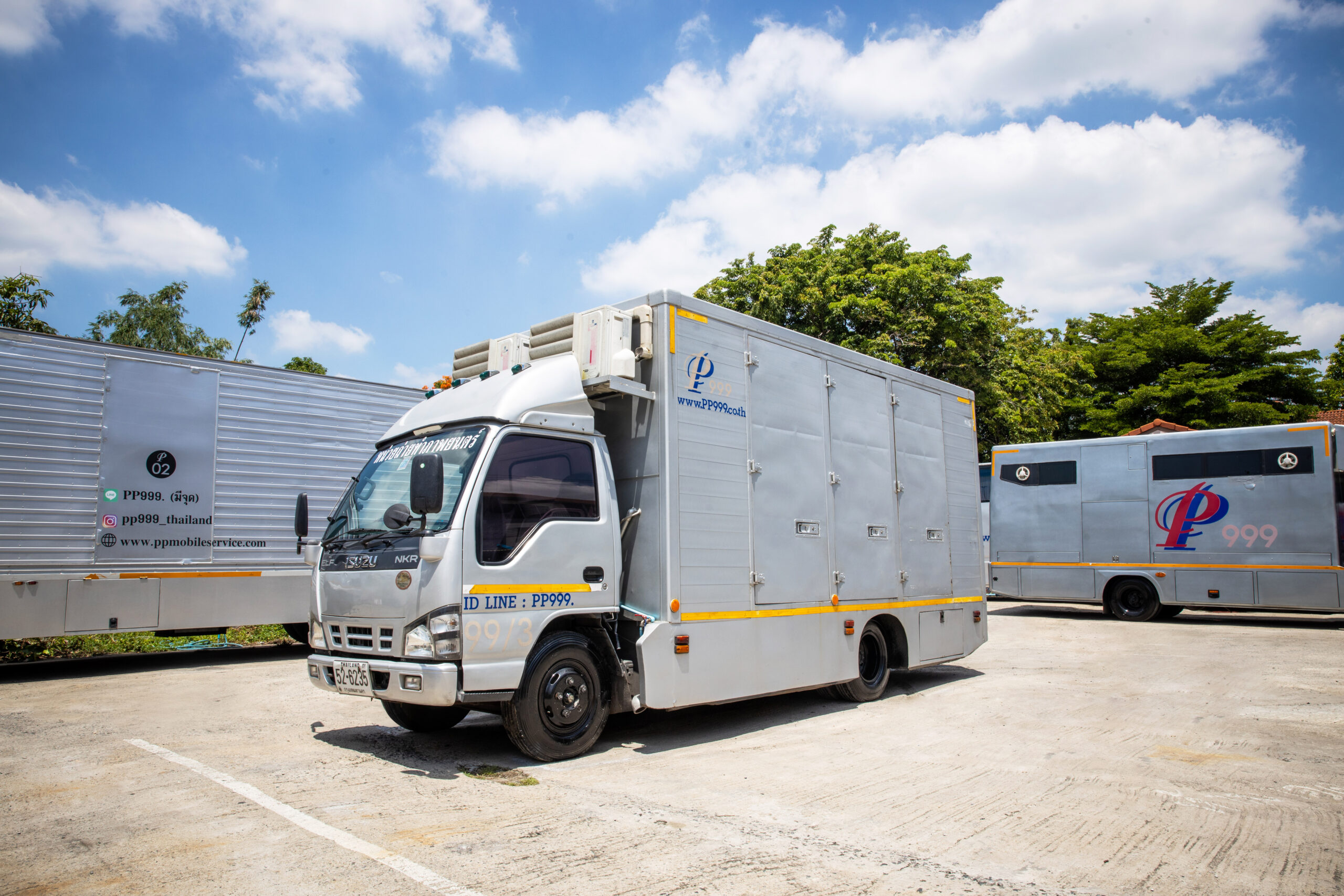 รถสุขาเคลื่อนที่ให้เช่า 107