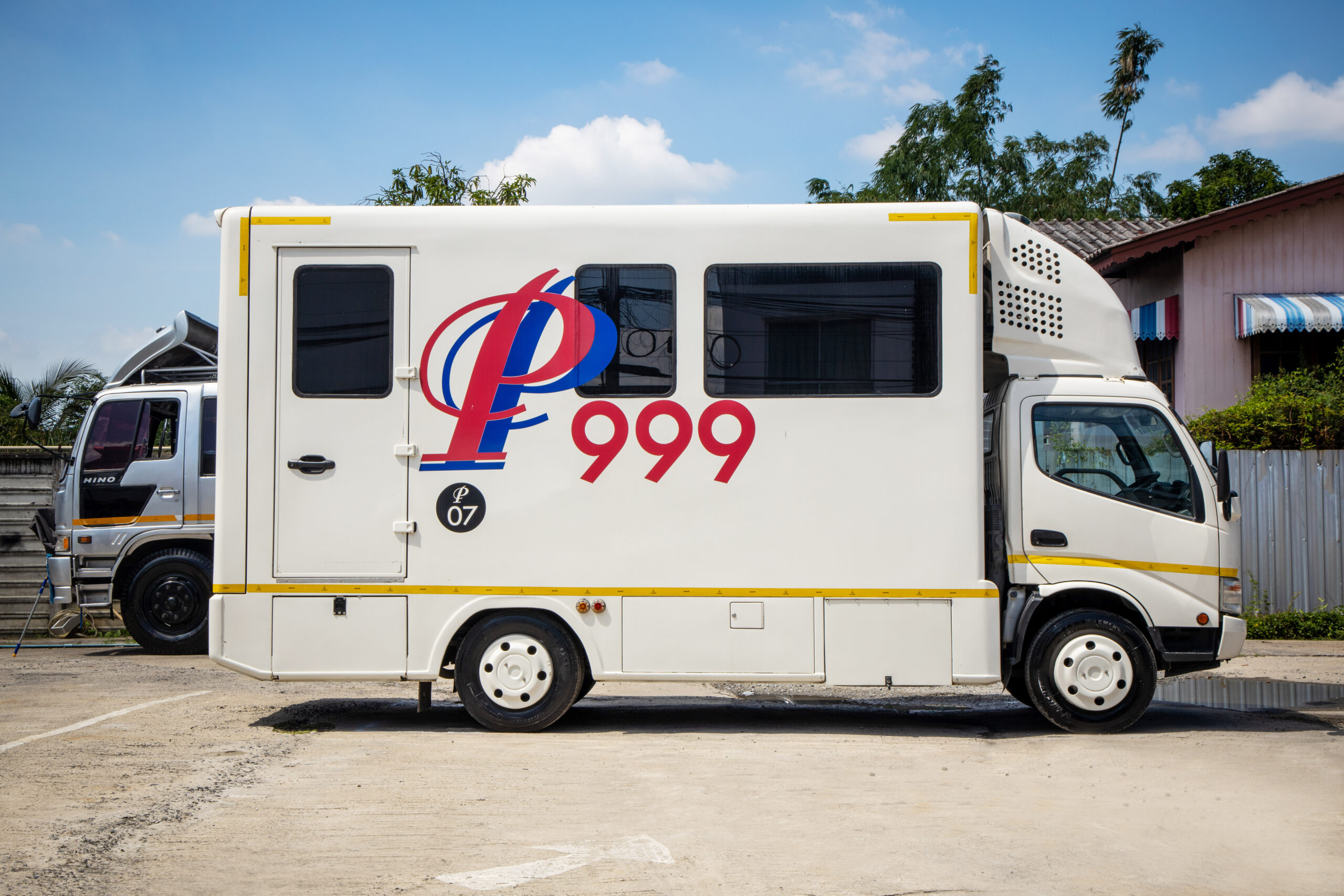 pp999 รถออฟฟิศ 14