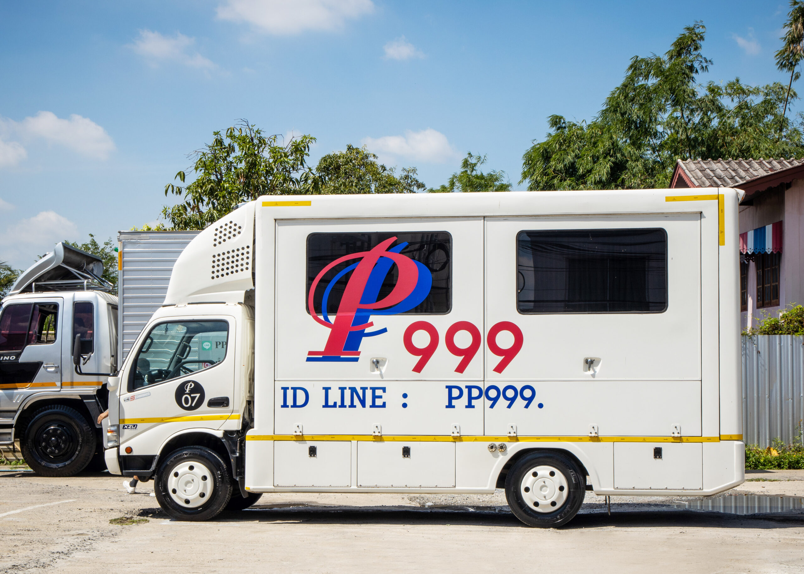 pp999vip รถออฟฟิศ 6