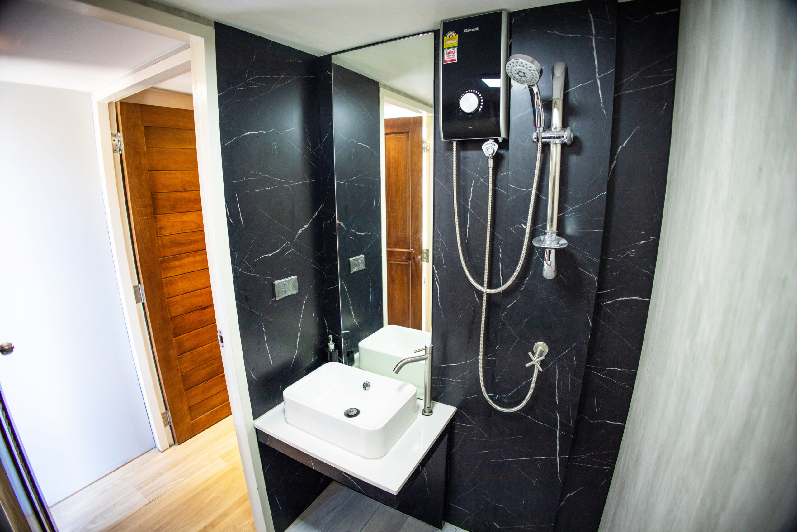 รถบ้านเคลื่อนที่ 14