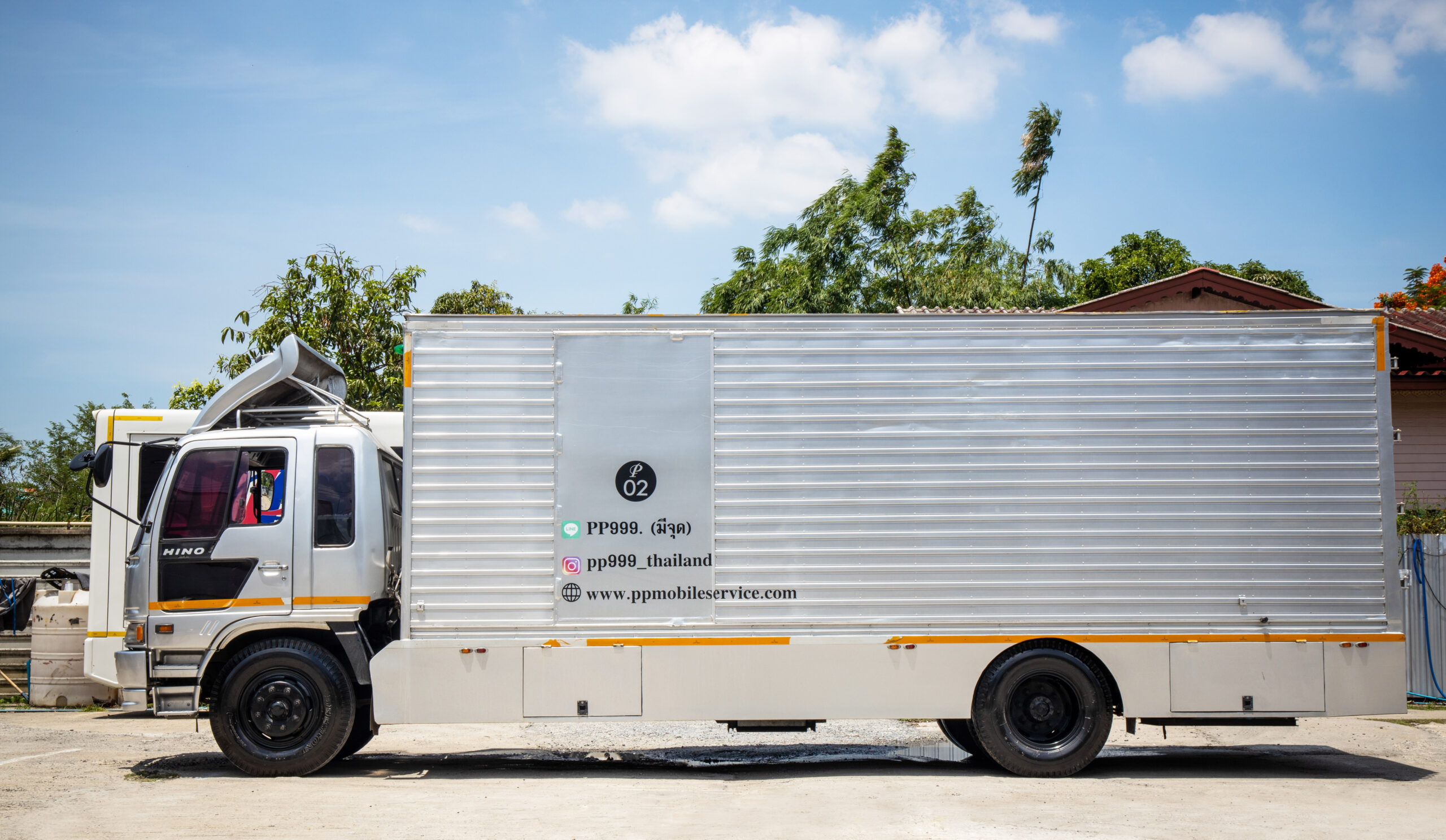 รถสุขาเคลื่อนที่ให้เช่า 37