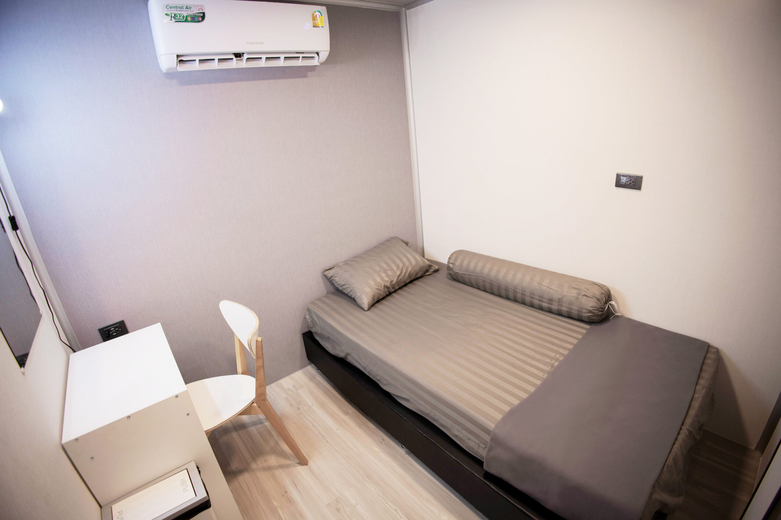 pp999รถบ้านเคลื่อนที่ 108