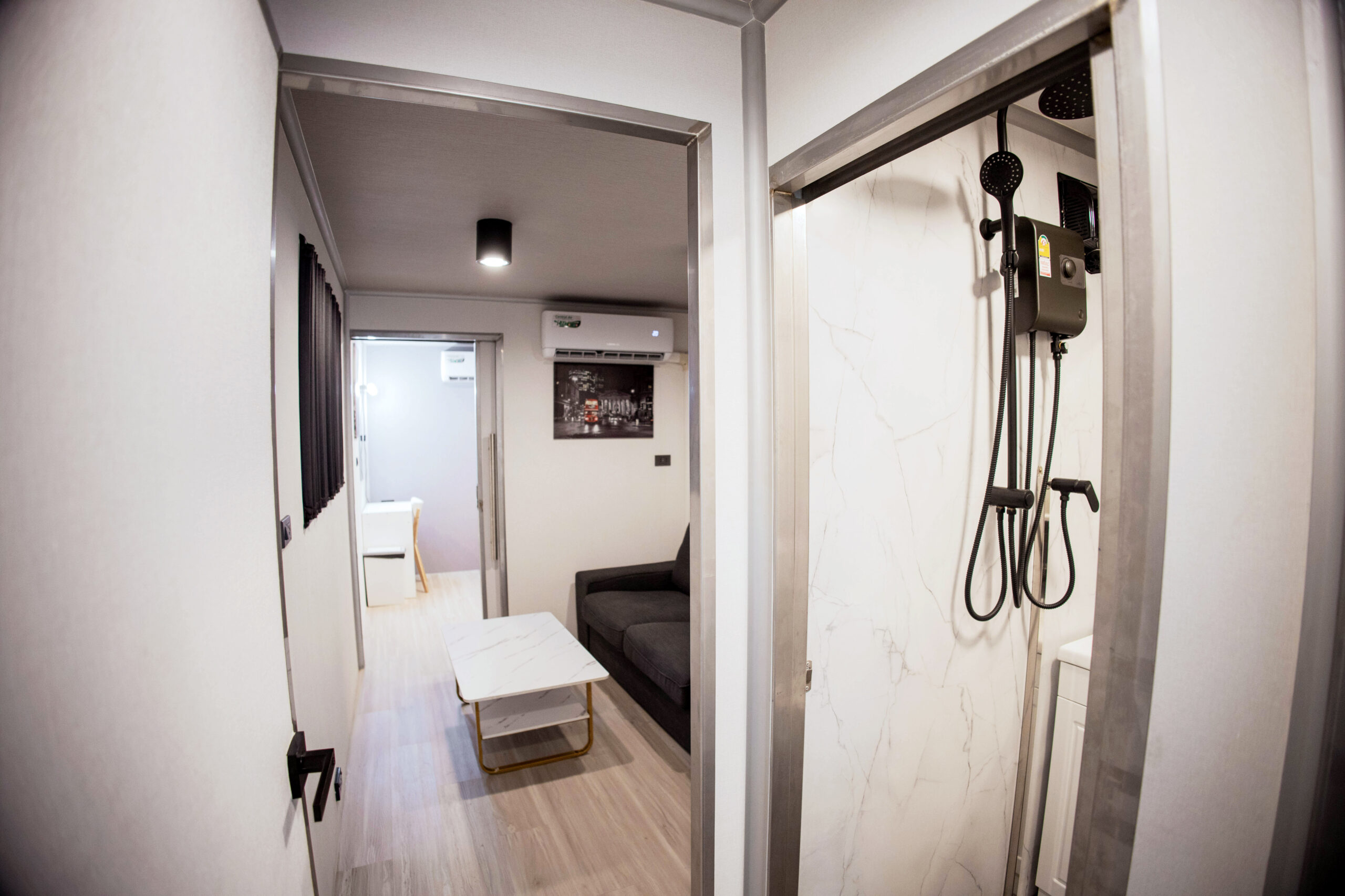 pp999รถบ้านเคลื่อนที่ 111