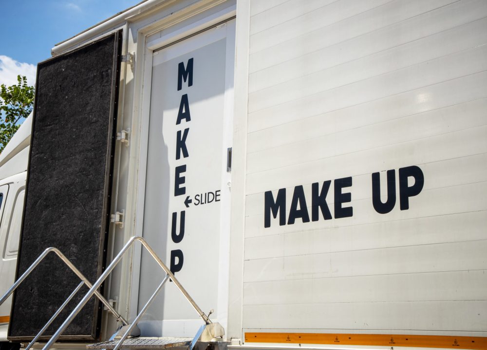 pp999 รถแต่งหน้า 2